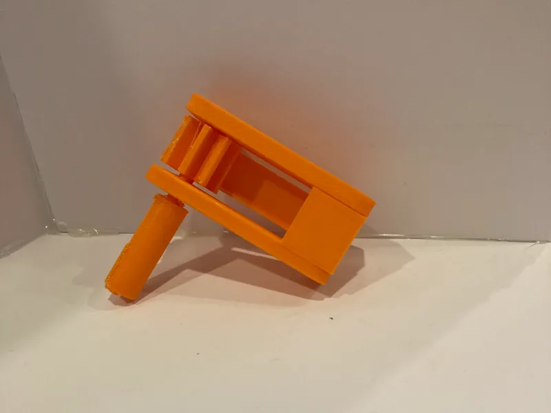 WW1 gas alarm rattler fidget *Print in place*