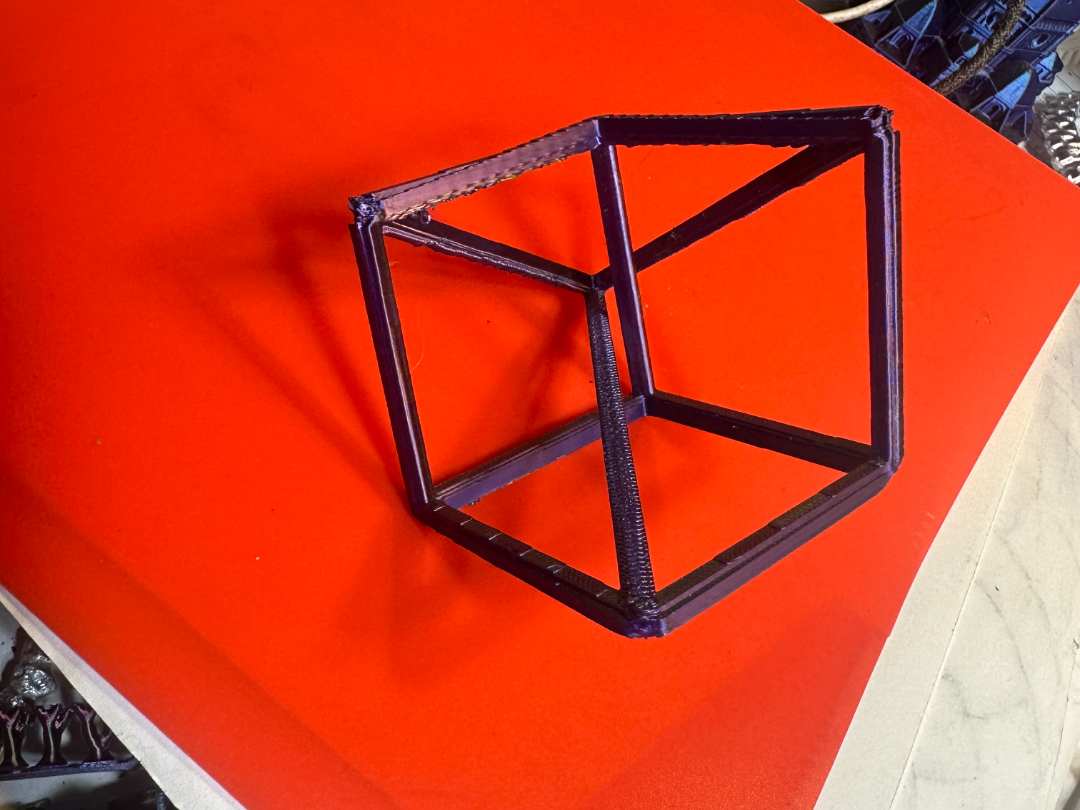 Impossible Cube — Anamorphic paradox, Illusion