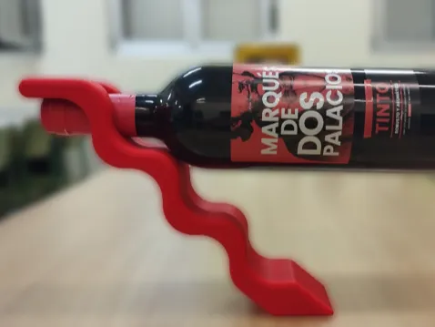 Self-Balancing Bottle Holder