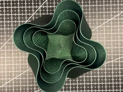 Geometric Vase GIO II Lite