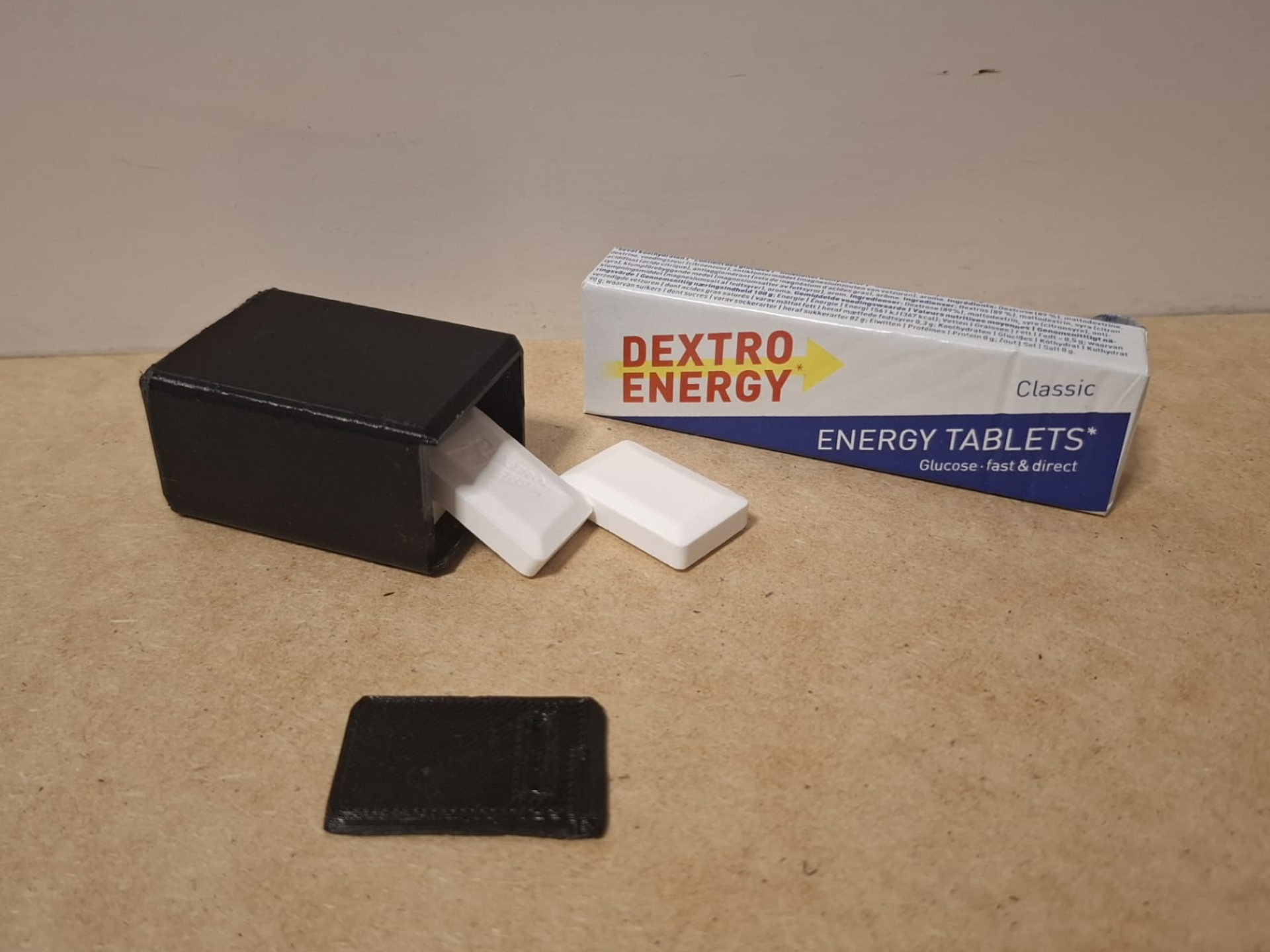 Dextro Energy holder/case for 6 tablets
