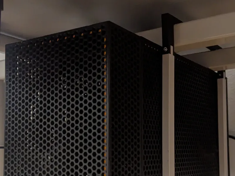 Under-Desk Mount for eGPU