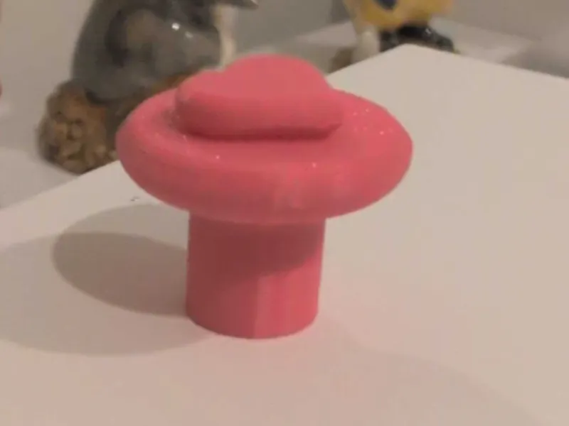 Small love knob with heart
