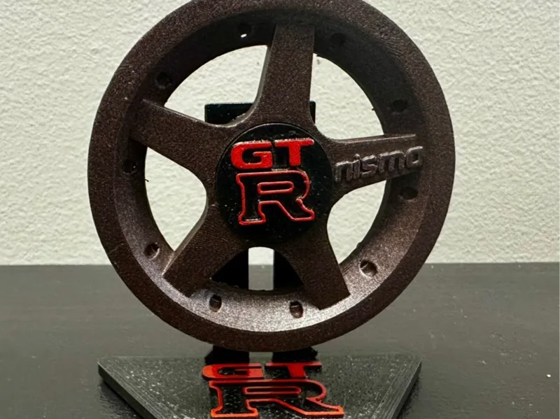 Spinning GTR stand