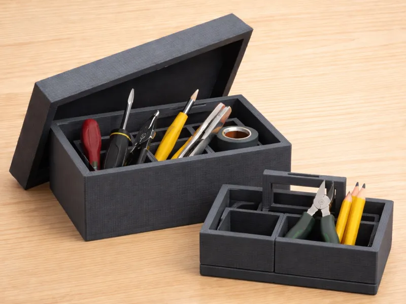 Box with lid