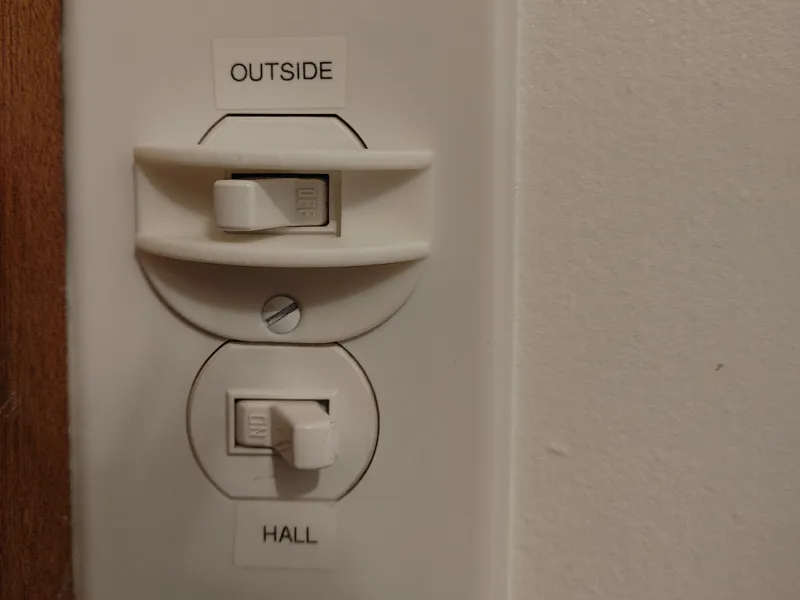 Single Switch Guard for Combination Double Switch