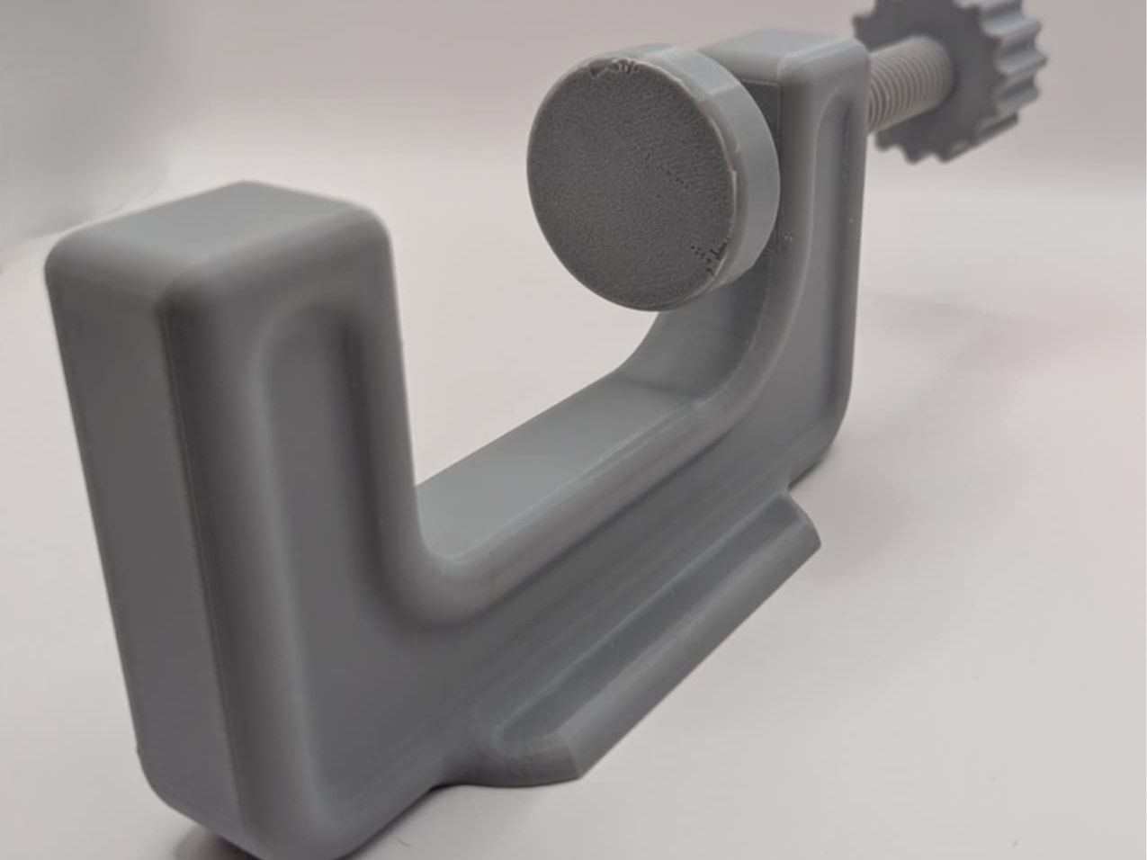 Adjustable Clamp – 3D Printable Tool