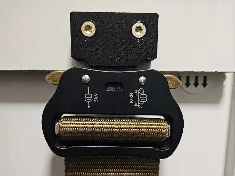 Idogear belt hook