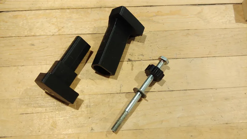 Tripod phone holder for LG G7 ThinQ