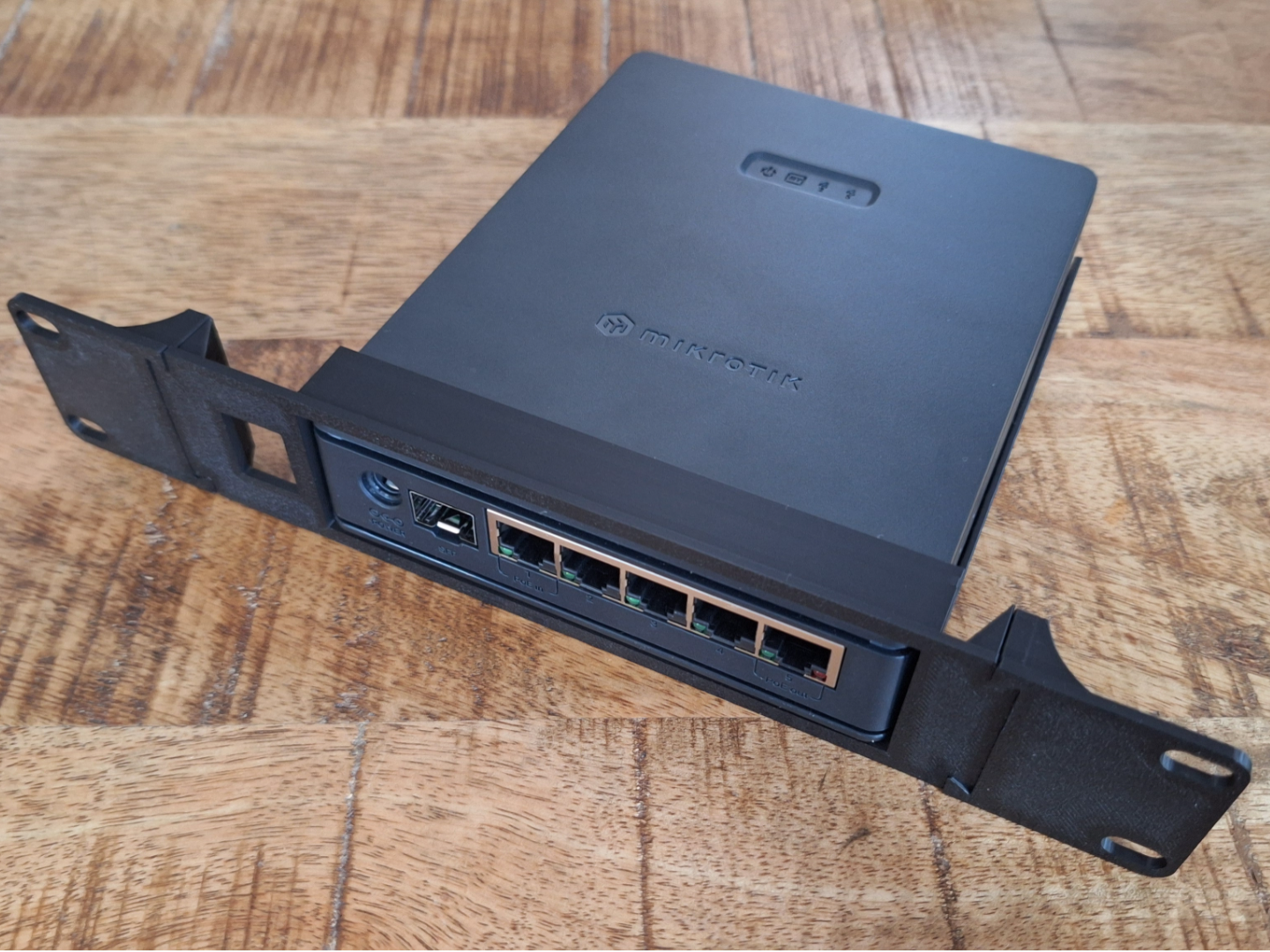 10-inch rack MikroTik hAP ax S for A1 Mini