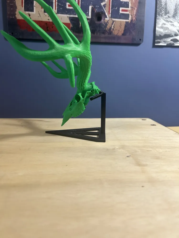 Mini deer skull stand - Free 3D Print Model - MakerWorld
