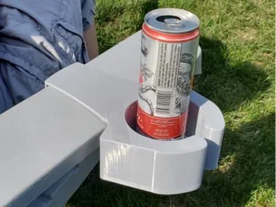Cup holder pour chaise adirondack