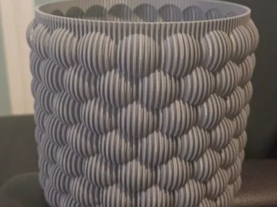 Vase with bubbles