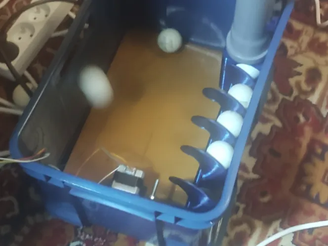 ball carrier to ping-pong machine