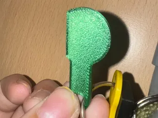 klíčenka na otevírání košíků