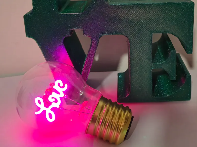 LoVe LaMp        LOVE… but with light inside!