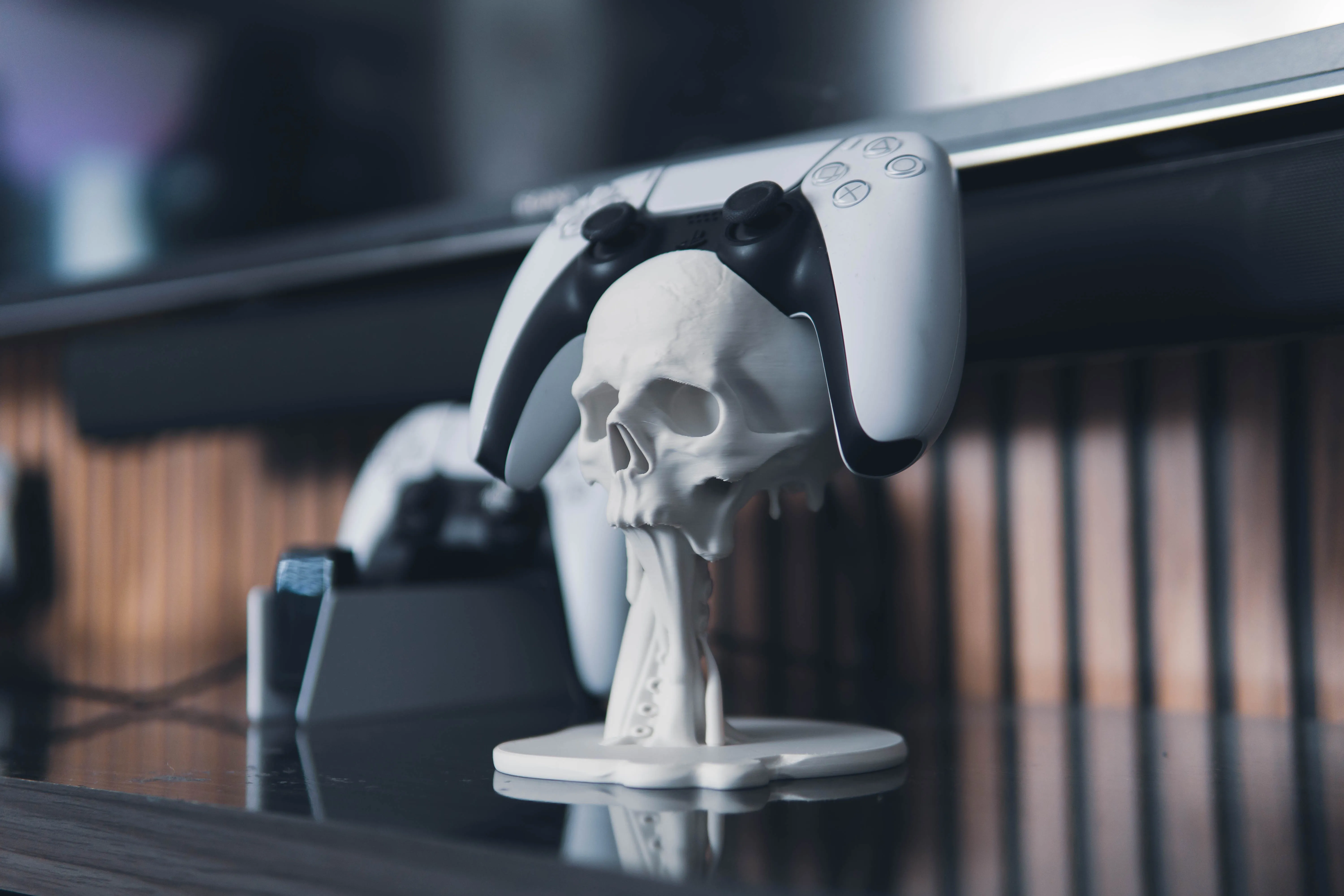 Skull & Tentacle Floating PS5 Controller Holder - Free 3D Print Model ...