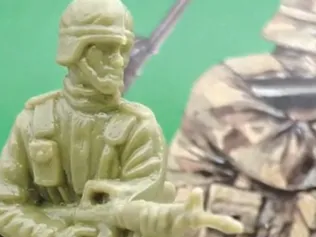 Airfix Nato Rifleman hip Firing.