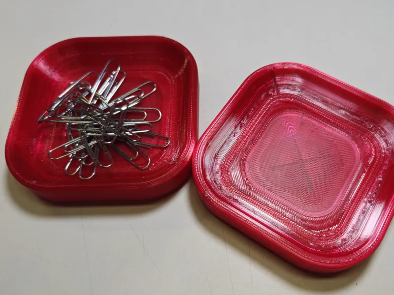Magnetic Stackable Trays