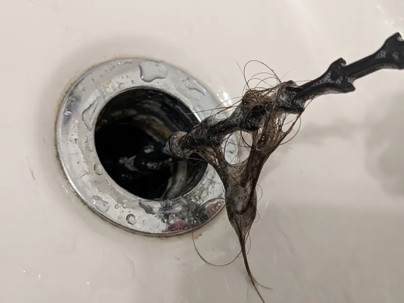 Shower Drain Cleaner / Snake - Hair Remover Tool