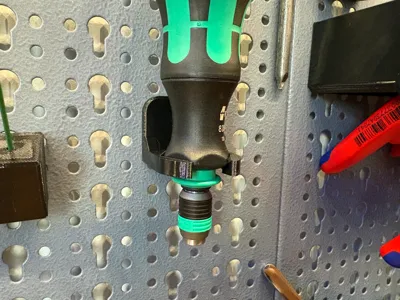 WERA Bit Holder with Rapidaptor for Küpper Pegboard