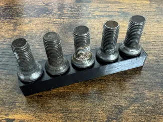 Lug bolt lug nut holder 17mm