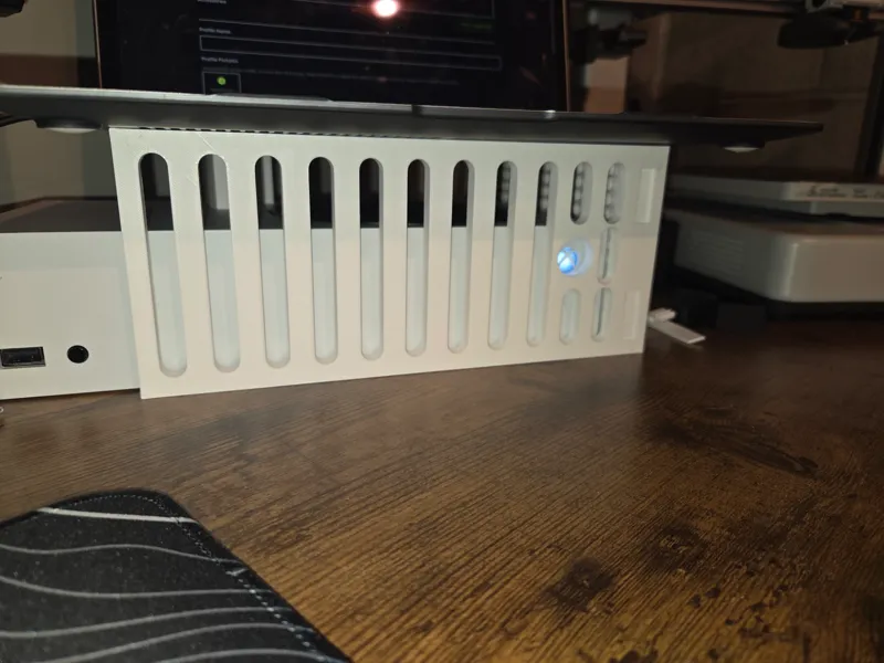 xbox laptop stand