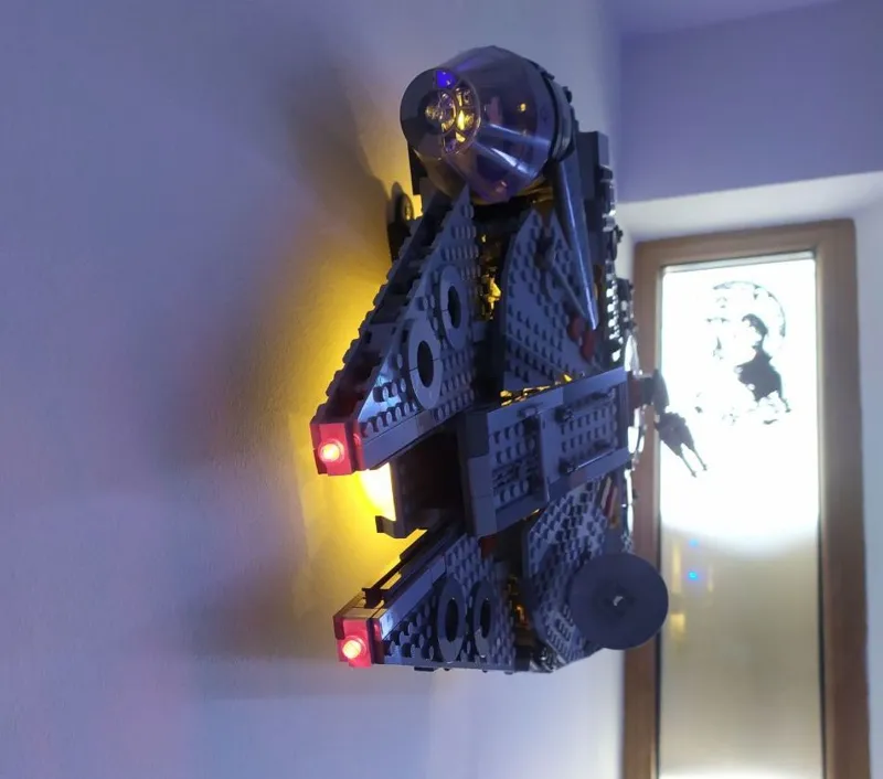 Legos Millenium Falcon Wall supports