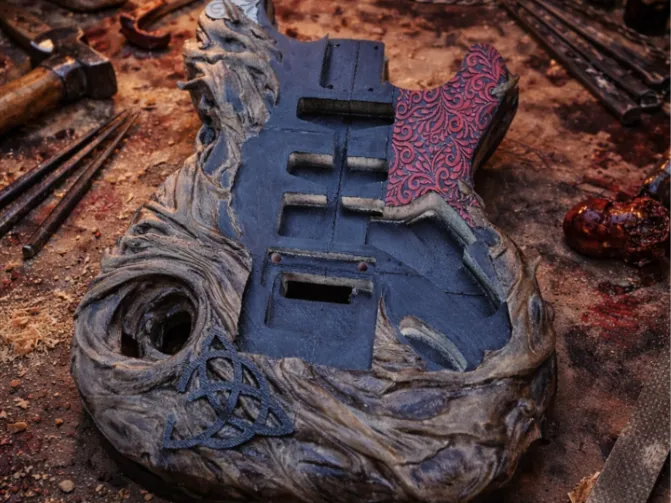 DEVIL'S GUITAR
