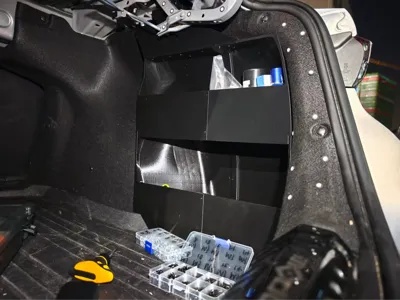 Shadow Leopard R, right trunk organizer
