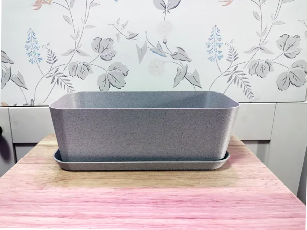 Jardinière rectangulaire avec soucoupe