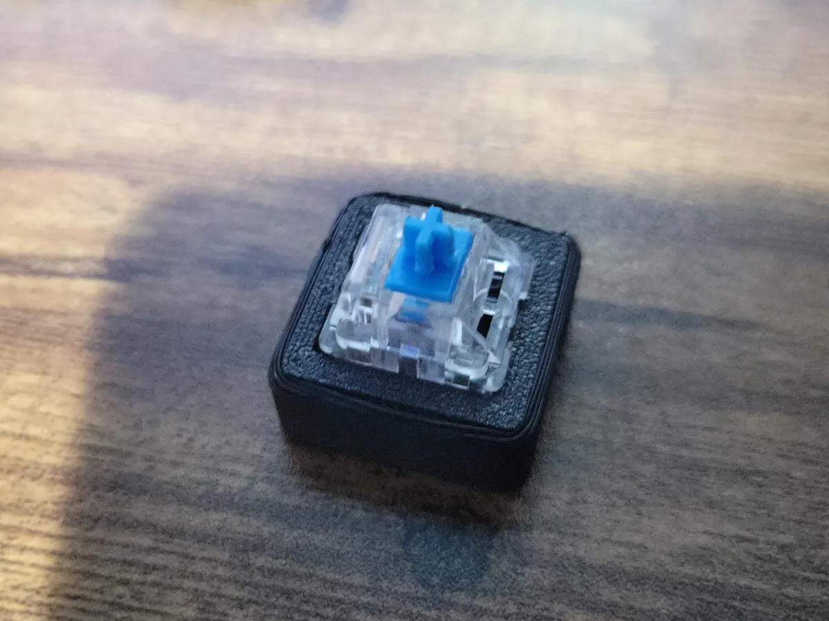 single mechanical key switch holder - Free 3D Print Model - MakerWorld