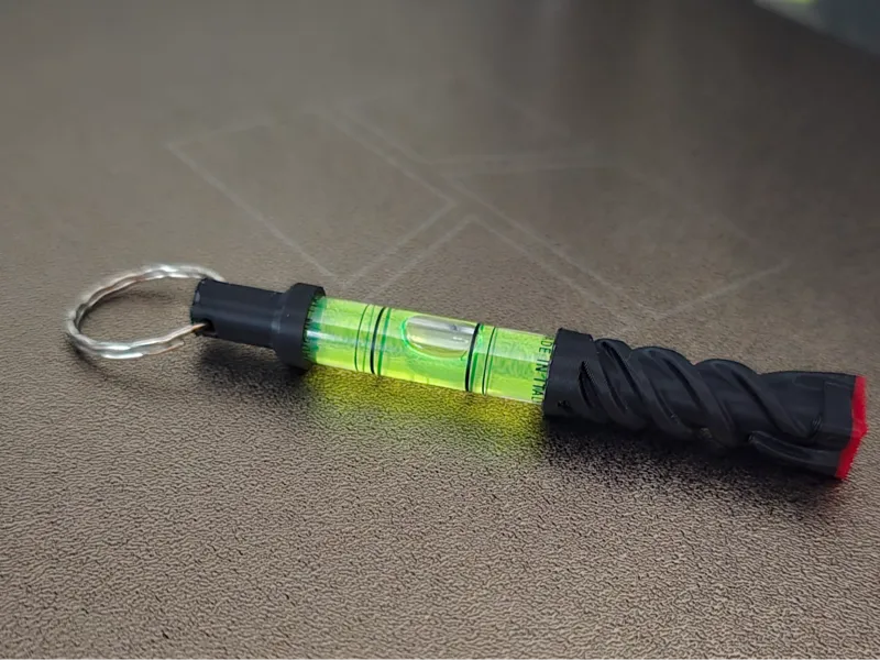 Drill bit keychain with built-in level