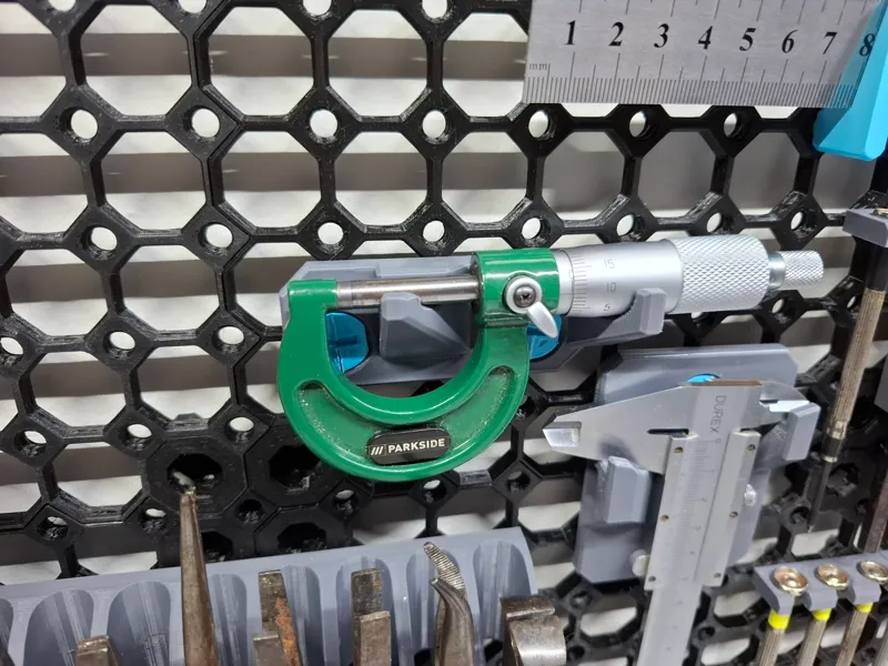 Micrometer holder for Multiboard