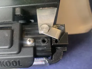 NovaKool Door Jam clip