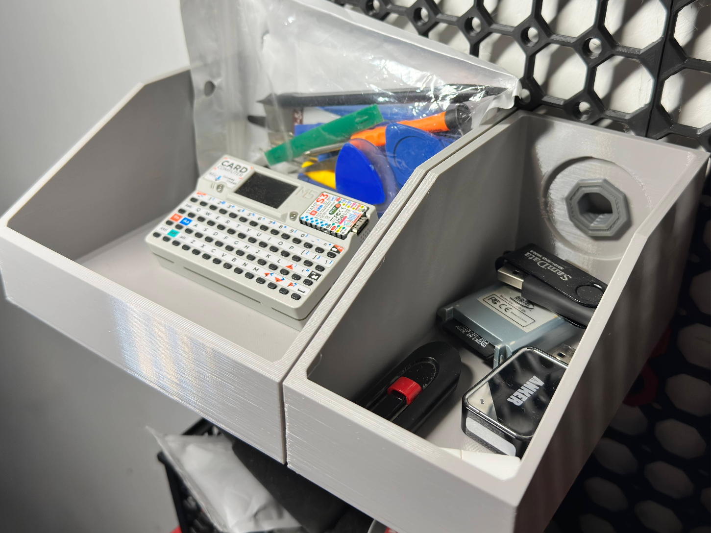 Multiboard Bins - Sturdy, multiple sizes, compact