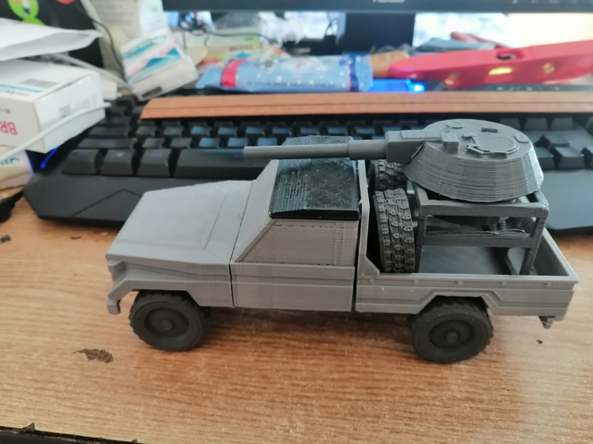 Toyota Hilux Pick Up Truck tehnical 1/20ish scale