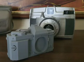 "Camera"