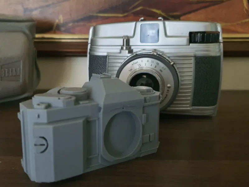 "Camera"