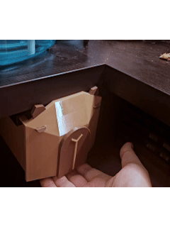 卡皮巴拉桌下垃圾桶-桌面垃圾桶-桌下收纳