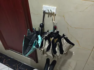 钢琴键挂钩