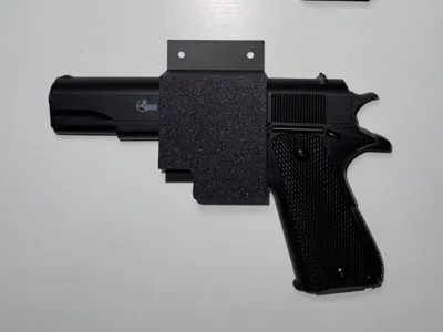 Pistol holder 