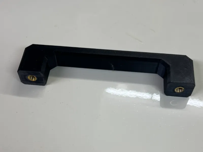 Maniglia stampabile in ABS – Interasse 110 mm