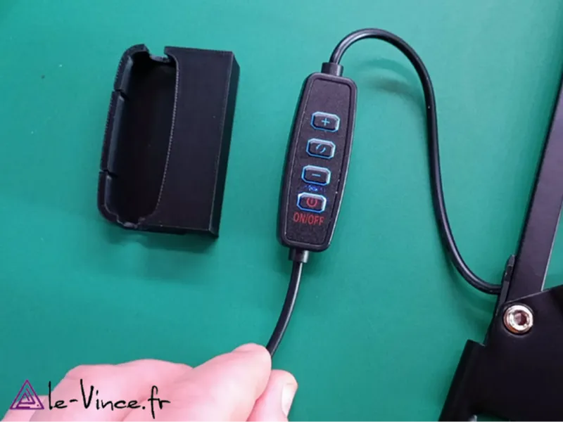 CLIP COMMANDE LAMPE LED