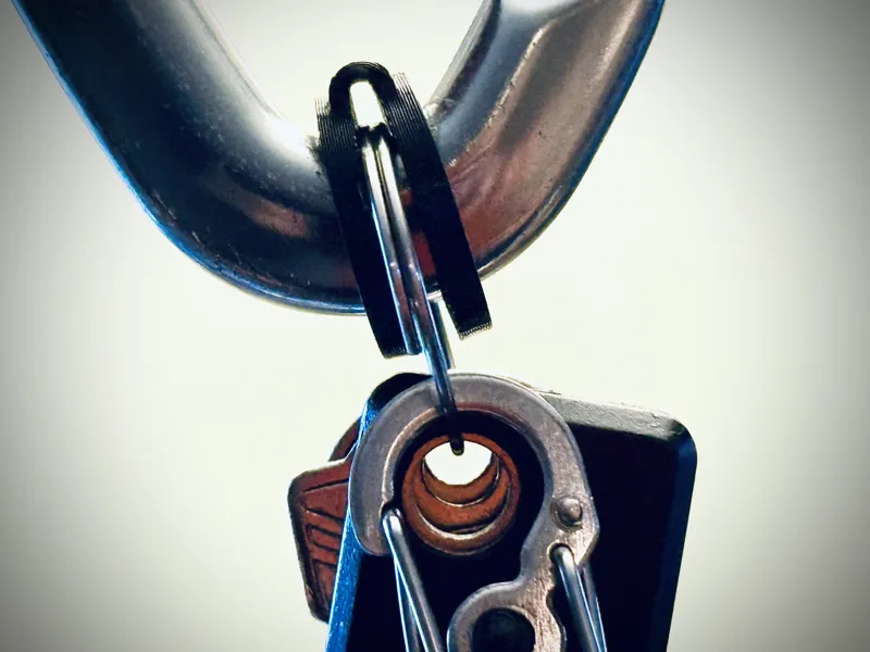Carabiner Keeper Straps in TPU (2 styles)