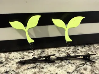 Rave Leaf Sprouts