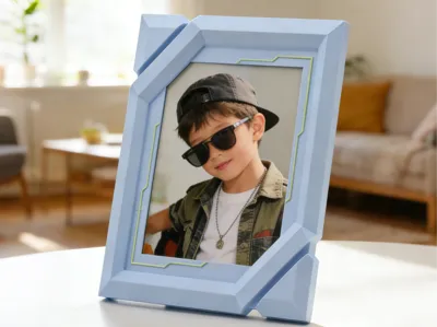 Six-inch sci-fi style photo frame