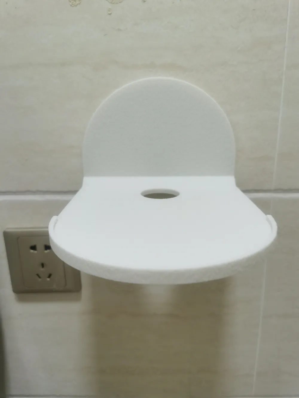Wall mount - Free 3D Print Model - MakerWorld