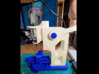Benchtop Mill with Cross Slide Vise