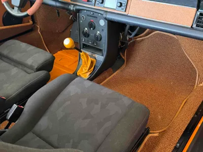 Porsche 911 Console Face